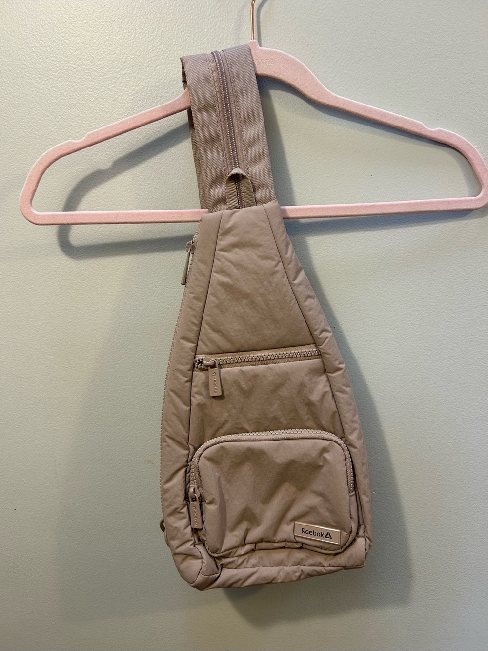 Reebok Taupe Womens Crossbody Sling Bag NWOT